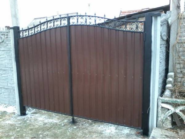 Ворота в Запорожье